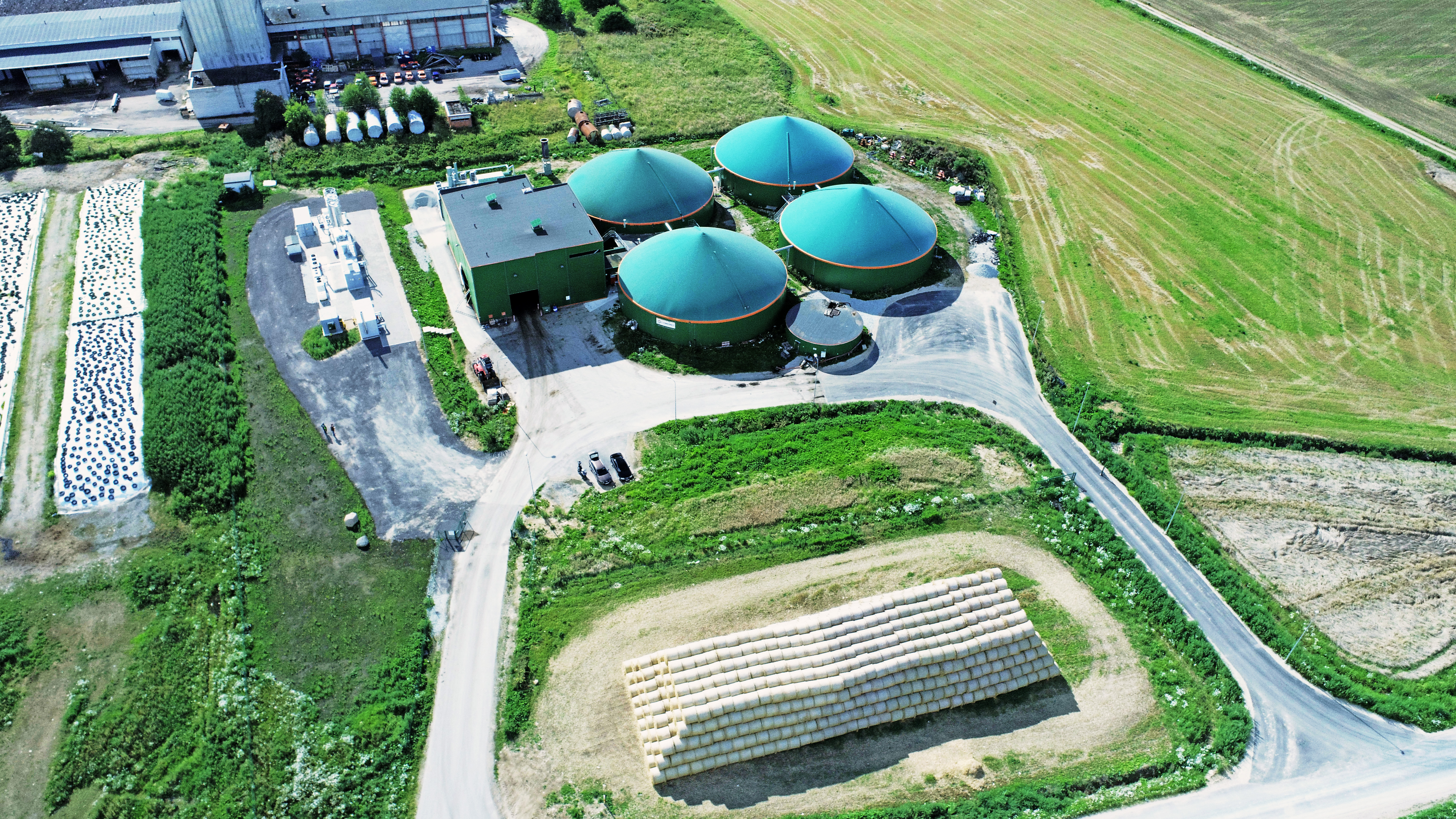 Powstają pierwsze stacje zatłaczania biometanu do sieci gazowej wysokiego ciśnienia!