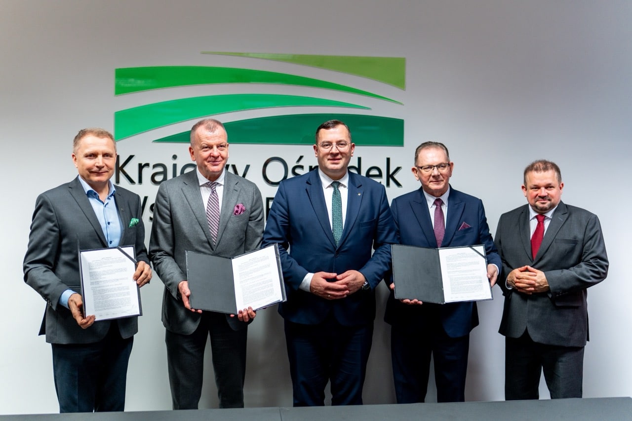 KOWR i ORLEN będą razem rozwijać sektor biogazu i biometanu