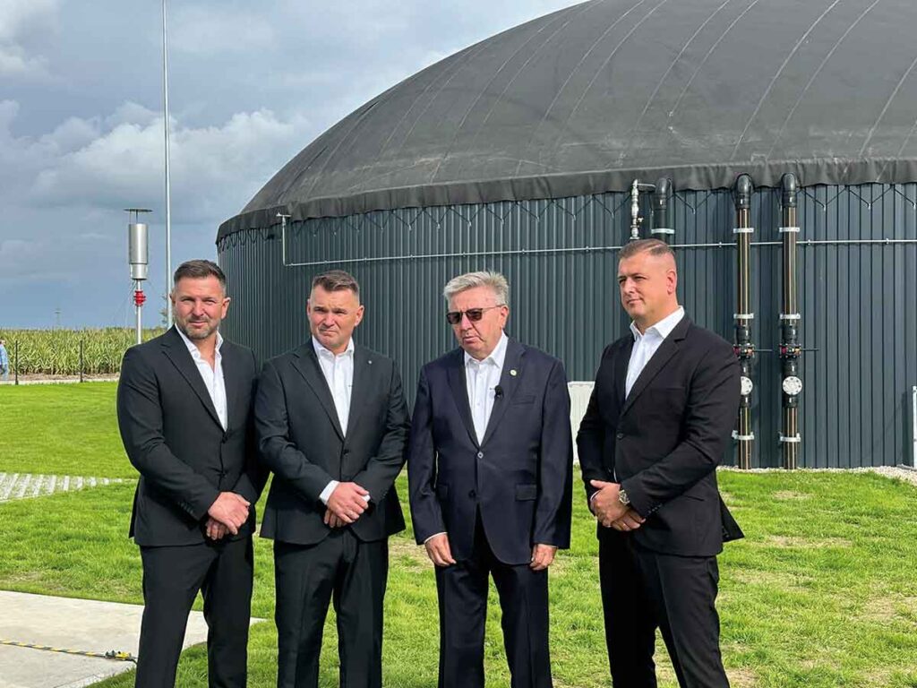 Od lewej: Robert Dzwonkowski, Marek Dzwonkowski, Krzysztof Janiszewski i Paweł Cygan – wspólnicy w Agro-Biogas